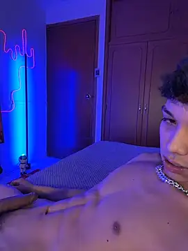 RoughDiamond_ webcam