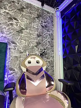 kathalina_ls live cam on StripChat