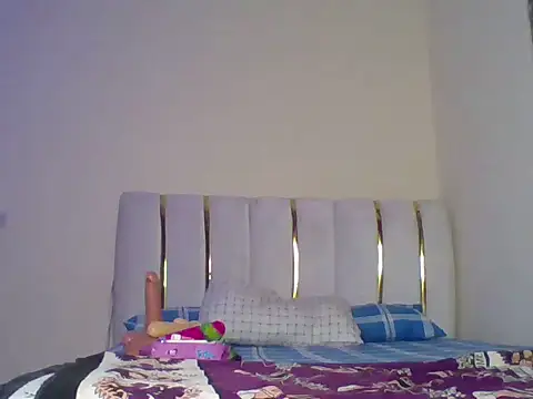 Belle_bubbles webcam