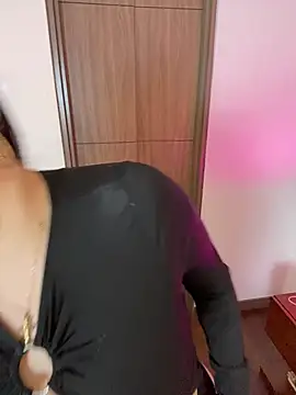KateVailXO live cam on StripChat