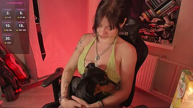 Melante live cam on StripChat