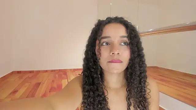 esther_sofia webcam