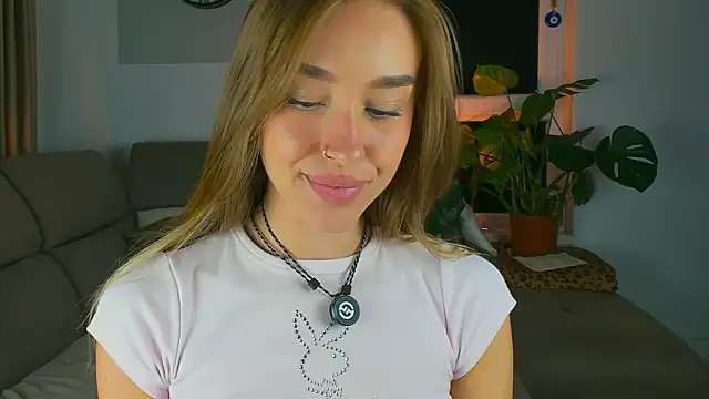 SugarSkye webcam