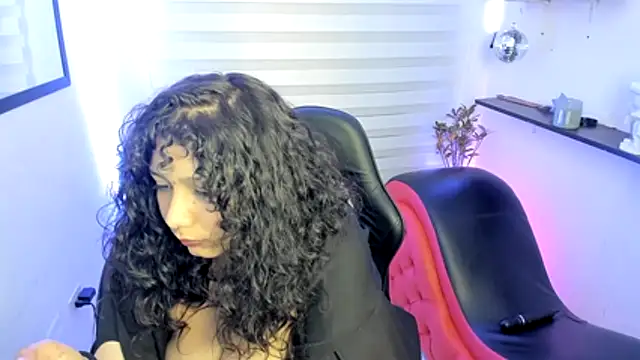 Agatha_Marin webcam