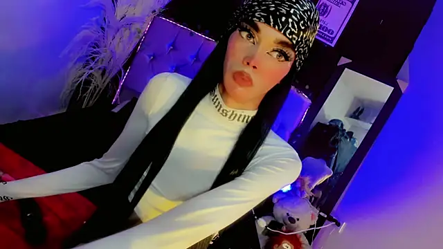 cami_valkyrie webcam