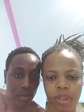Caramel_CumDrops007 webcam