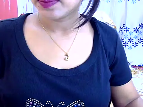 Noor_Zarin27 webcam