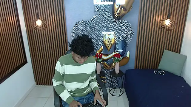 AlessandroBlack_ webcam
