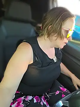 julimonroe live cam