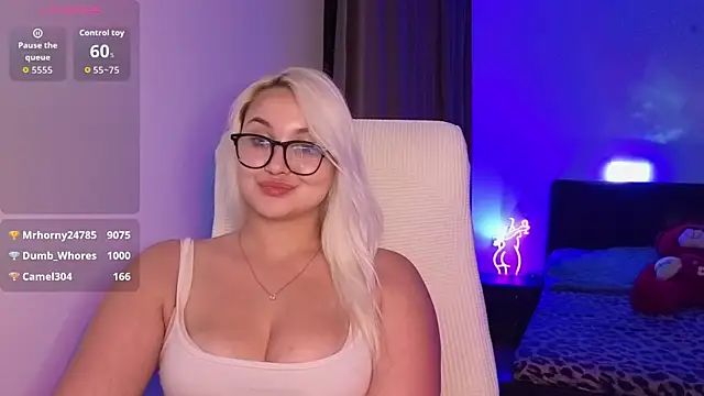 adrelaxina live cam on StripChat