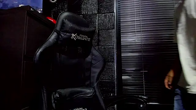boy_bigcock24cm webcam