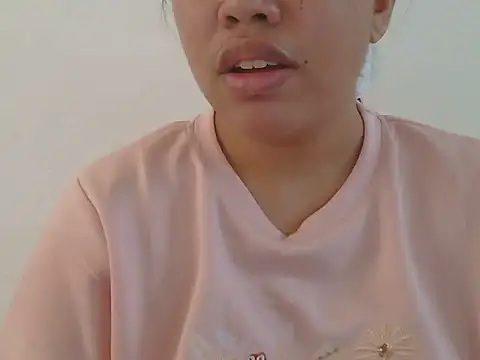 ChubbyButty live cam on StripChat