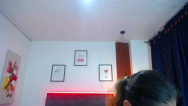 sasi_luna webcam