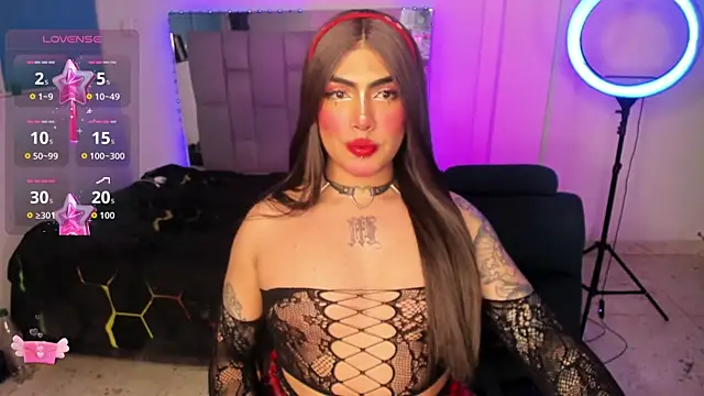Sophie_whitexxx live cam on StripChat