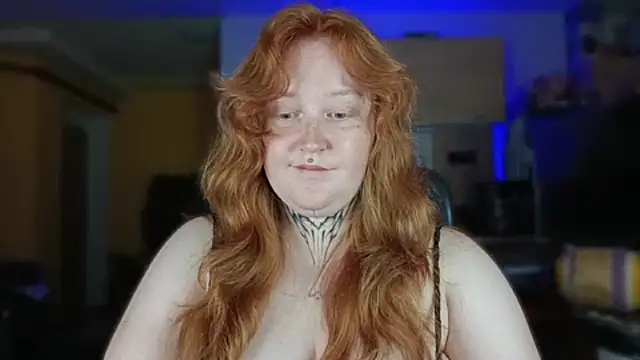 CURVYSAKURA live cam on StripChat