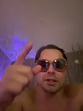 hottogetherNL 🤘 free naked chat