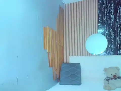 MarianaGalviz_ live cam on StripChat