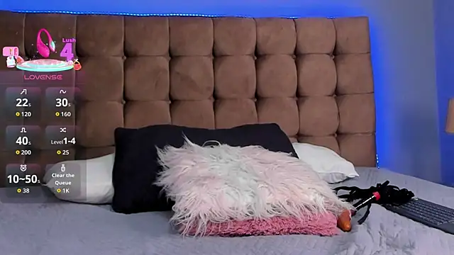 Veronica_Black18 live cam on StripChat