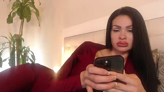_Pamela_doll webcam