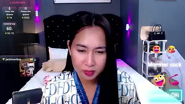 hottestcandyts's live room