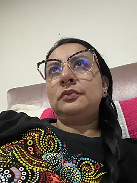 Abril_Luv webcam