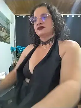 Aleja_Gonzales webcam