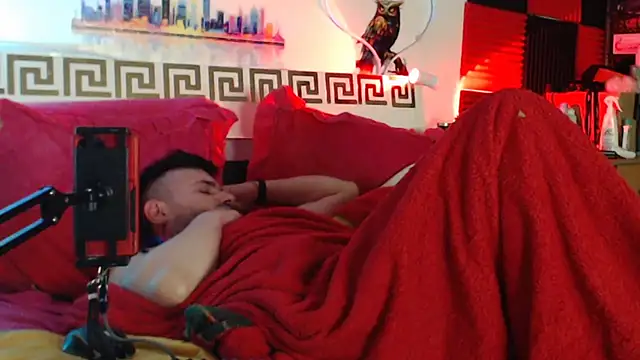 Hugec0ck007 webcam