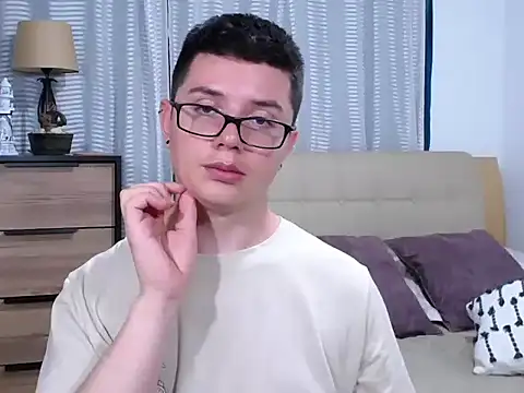 BlackFoXXX69 webcam