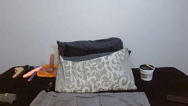 NaughtySisters webcam