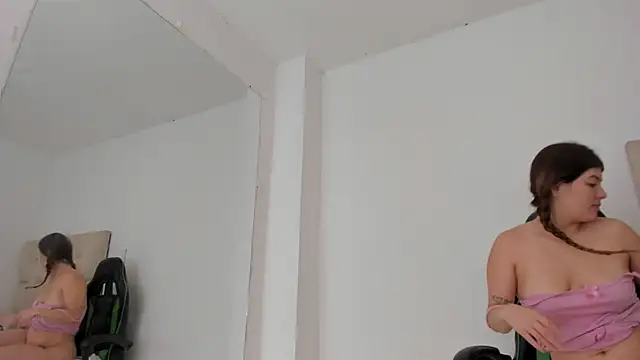 aida_rose_ webcam