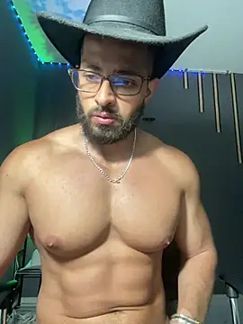 magnumchris (Ask my age) - smoking T and jerking cock