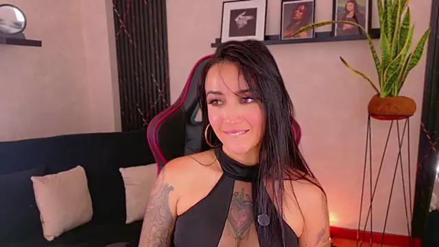 EmmyEvans1 webcam