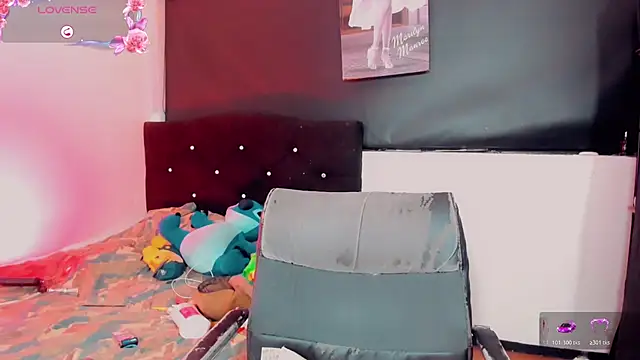 Kendall_hornyy webcam