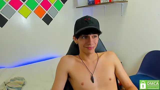 AmethystShadow17 webcam