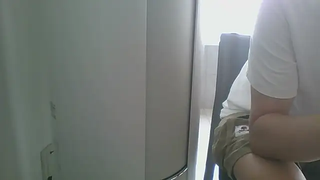nole_china7 (Ask my age) - talk / fun / cum