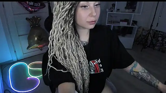 HoneySallyMoore webcam