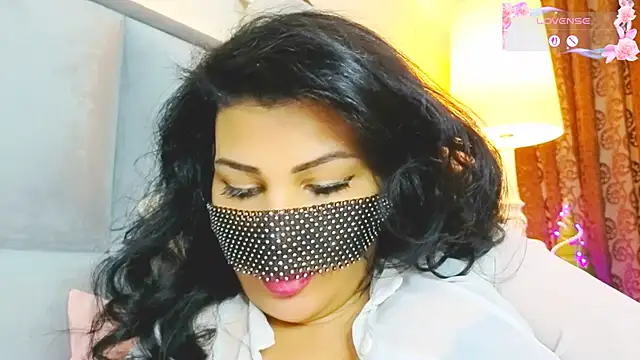 -TurkishLatina- webcam
