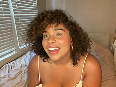 honey_buttah - Honey_buttah's free webcam - UK Sex Cams