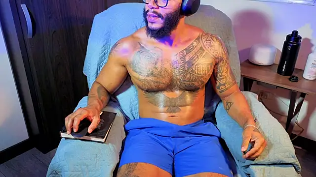 wheeler_green - Wheeler_Green's free webcam - UK Sex Cams