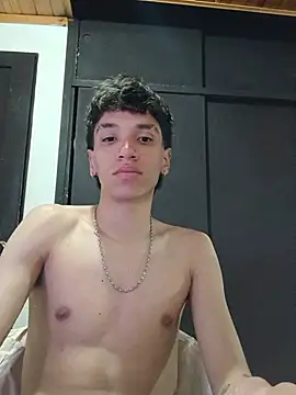 h3ll_b0y_ (M twink) - jerk off hard