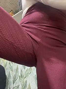 sweet__nurse1 (F young) - MY KYTTY WANTS TO DRIP🔥🤯🌊