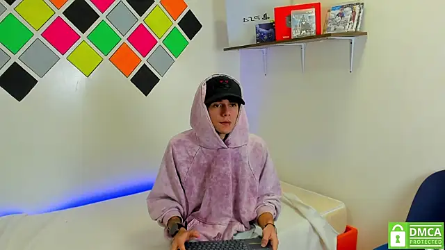 AmethystShadow17 webcam
