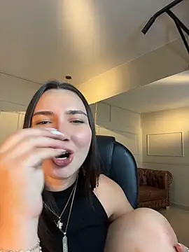 ava_blue webcam