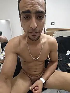 highguy live cam on StripChat