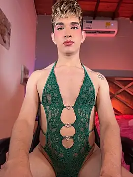 Cherry_zayden_ webcam