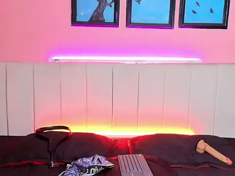 Sophia_Colinns webcam