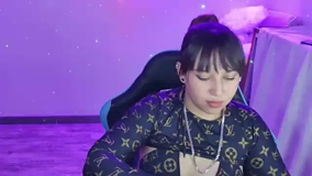 Skarlet_Adams28 webcam