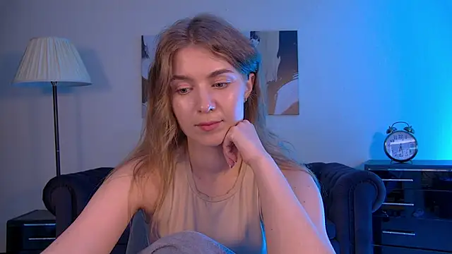 CasandraMarc live cam on StripChat