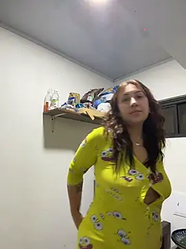 KittyObsession live cam on StripChat