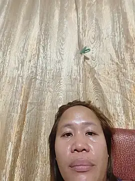 squirtshantal webcam